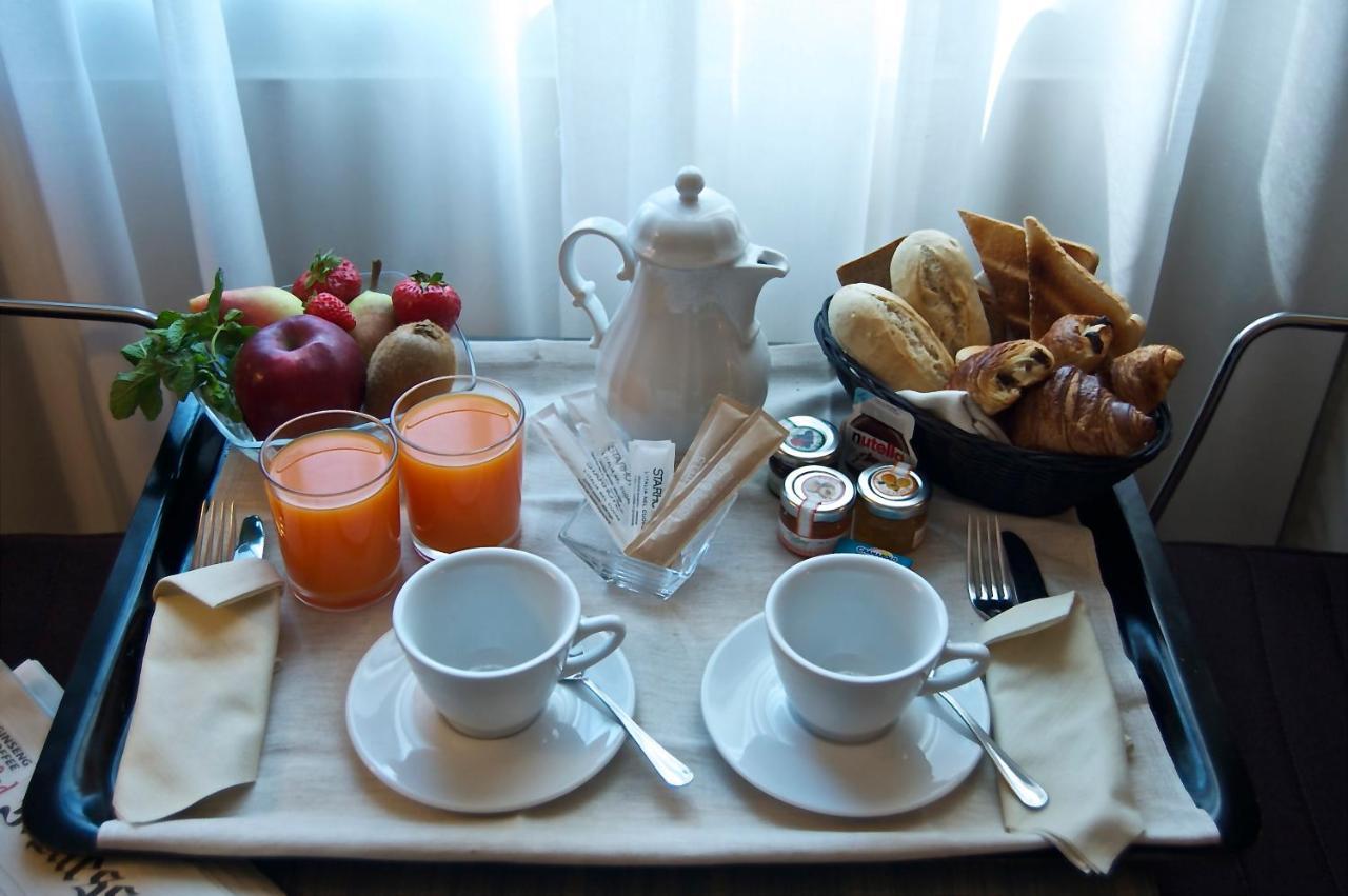 Starhotels Anderson Milano Esterno foto